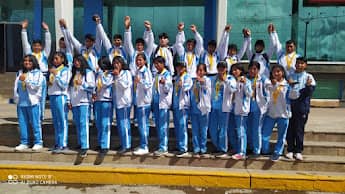 UGEL El Collao premia a los estudiantes carmelitanos y carmelitanas ganadores de los concursos educativos 2022